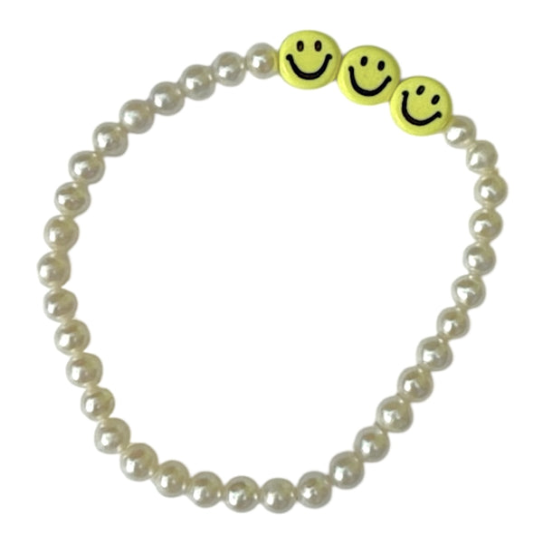 Small Smiley Face Pearl Bracelet