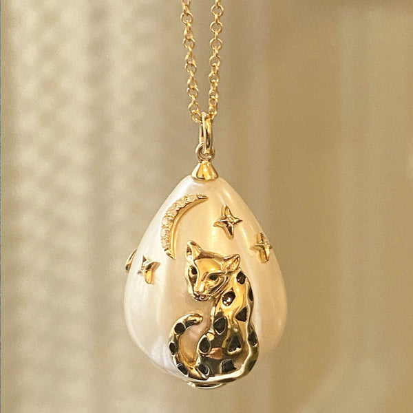 9K Gold Pearl Leopard Enamel and Diamonds Necklace