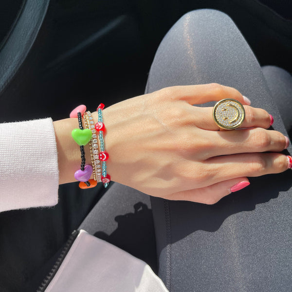 18K Smiley Face Diamonds Ring