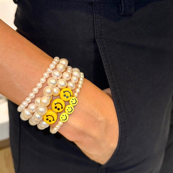 Small Smiley Face Pearl Bracelet