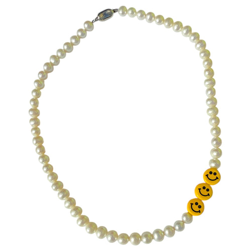 Big Smiley Face Pearl Necklace / Bracelet