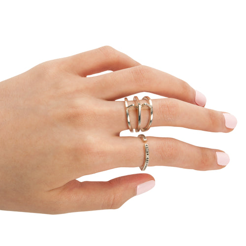 Trapeze Ring with Diamond