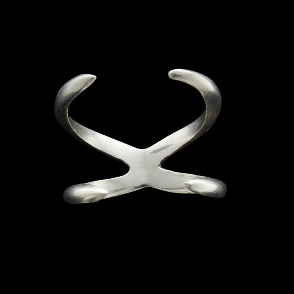 Future Baby Knuckle Ring
