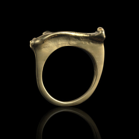 18K Pyramid Stud Ring
